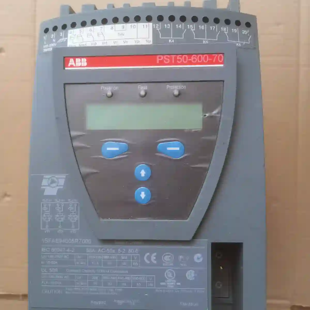 PST50-600-70   ABB软启动器，实物议价