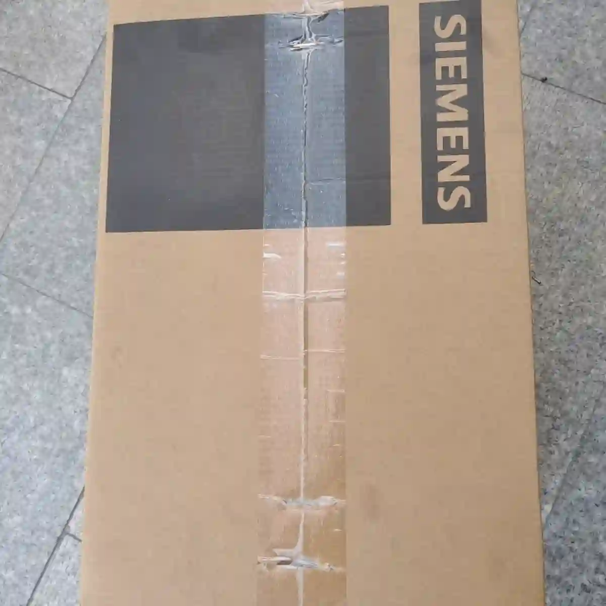 西门子变频器6SL3220-1YD36-0CB0，全新原议价