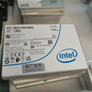 1.92T 3.84T 7议价 P5510 英特尔P5520