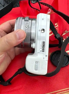 美白色索尼NEX5T 16-50微单，带原厂镜头，实物照议价