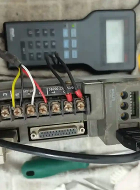 富士驱动器RYE40D暴力，壳变形破损，议价