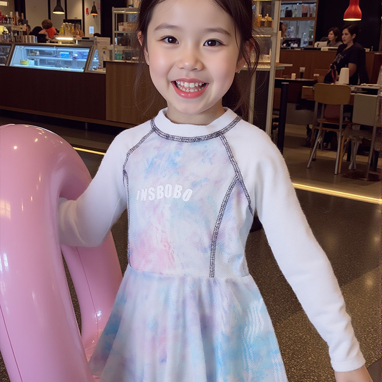 女童连体泳衣新款儿童夏季泳装字母印花拉链宝宝泳衣海边度假专用