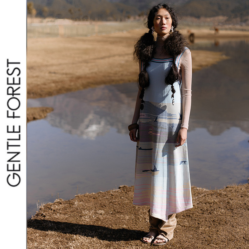 Gentle Forest【纳西】泸沽湖晨曦肌理吊带针织连衣裙
