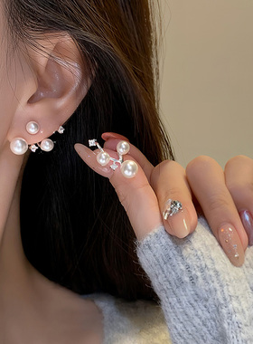 满天星仿珍珠耳钉2025新款爆款高级感轻奢小众独特气质精致耳环女