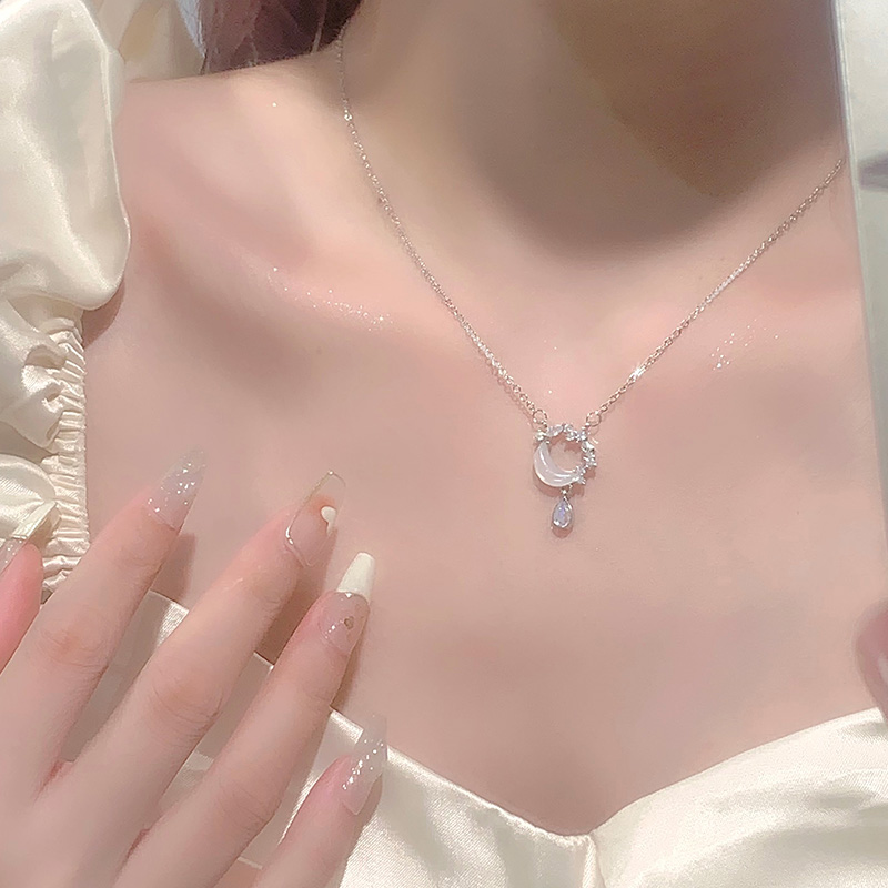 和田玉白月光项链女轻奢小众精致