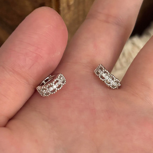 银色蕾丝花边圆圈耳环2025新款 高级感轻奢精致气质百搭耳扣女 爆款