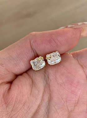 爆闪仿锆石KT猫咪耳钉2025新款爆款高级感轻奢小众简约气质耳环女