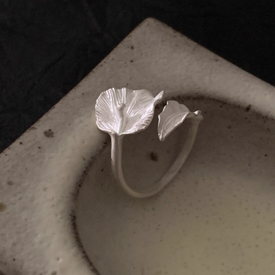 小众设计感荷叶戒指女高级感轻奢