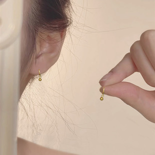 S925纯银金色小圆珠耳环高级感轻奢小众设计感精致气质耳钉耳饰女
