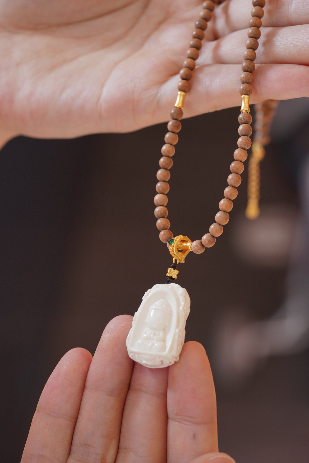 诚源保真猛犸象牙冰料无相佛化石吊坠本命年文玩毛衣链项链男女