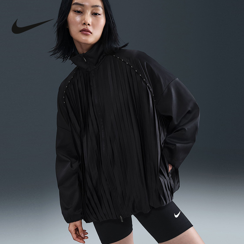 耐克女梭织外套褶裥缎面垂坠感oversize开学季长袖夹克HJ0518-010