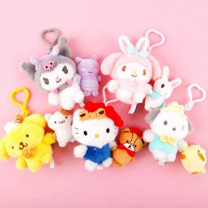 韩国代购三丽鸥好朋友Hellokitty美乐蒂玉桂狗毛绒玩偶挂件包挂