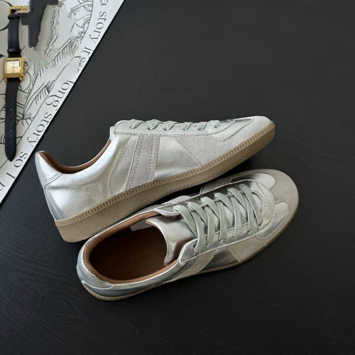 凡凡表姐羊皮复古银色德