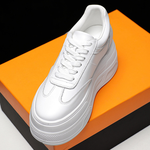 小个子内增高14cm小白鞋女夏季真皮透气薄厚底12厘米显脚小10公分