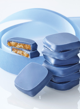 现货季节限定日本奢华限定La Maison du 蓝色巧克力夹心焦糖8枚入