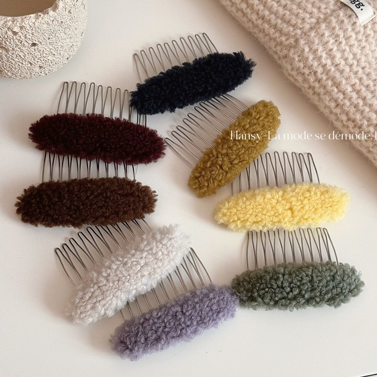 羊羔毛插梳糖果色椭圆发卡秋冬百搭气质刘海夹软糯甜美毛毛发饰