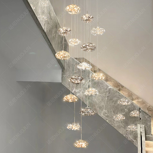 高级感别墅复式楼客厅楼梯间吊灯