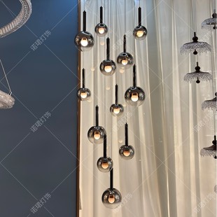 别墅楼梯挑空吊灯轻奢意式高级感复式楼大吊灯客厅灯旋转长线吊灯