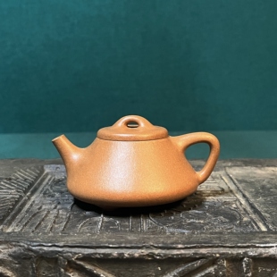 宜兴紫砂壶黄龙山原矿宝山矿区老黄金段泥全手工子冶石瓢95mL