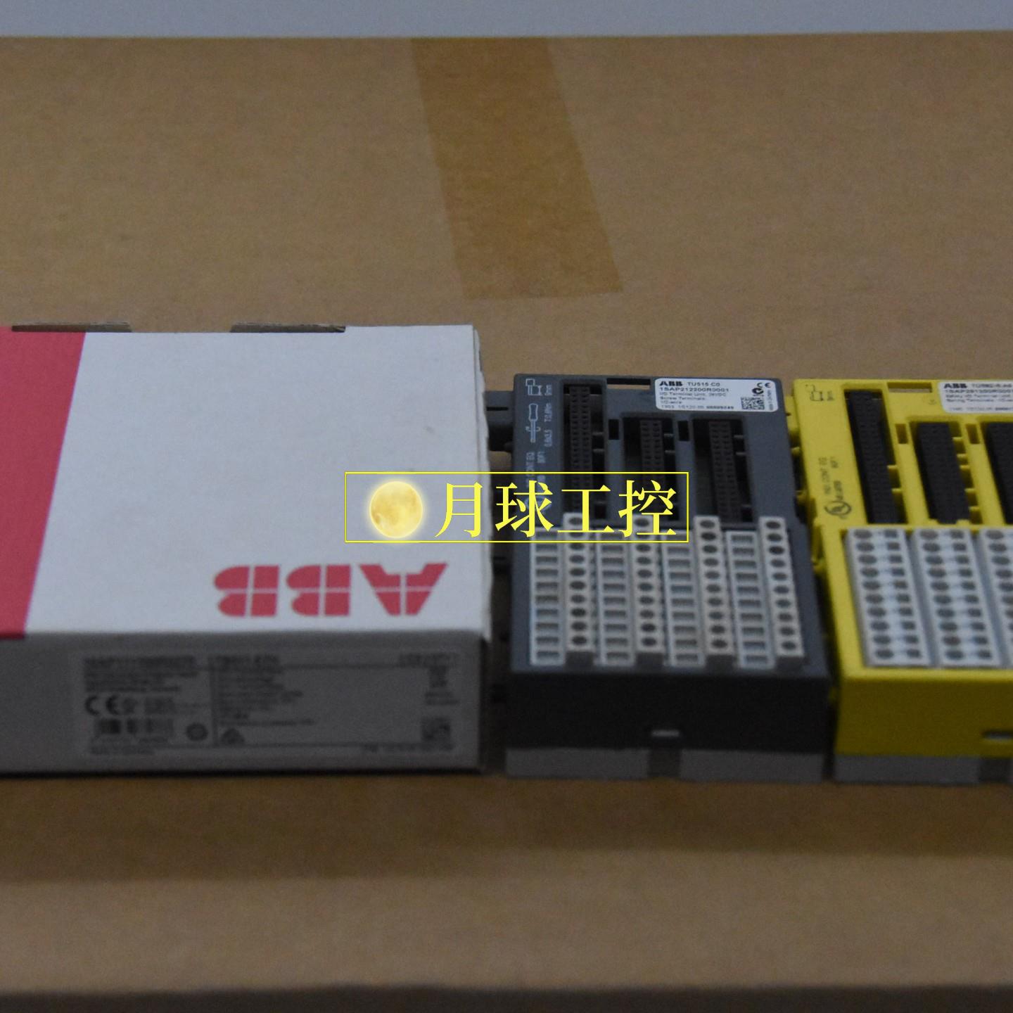 AI02输入模块卡件机器人