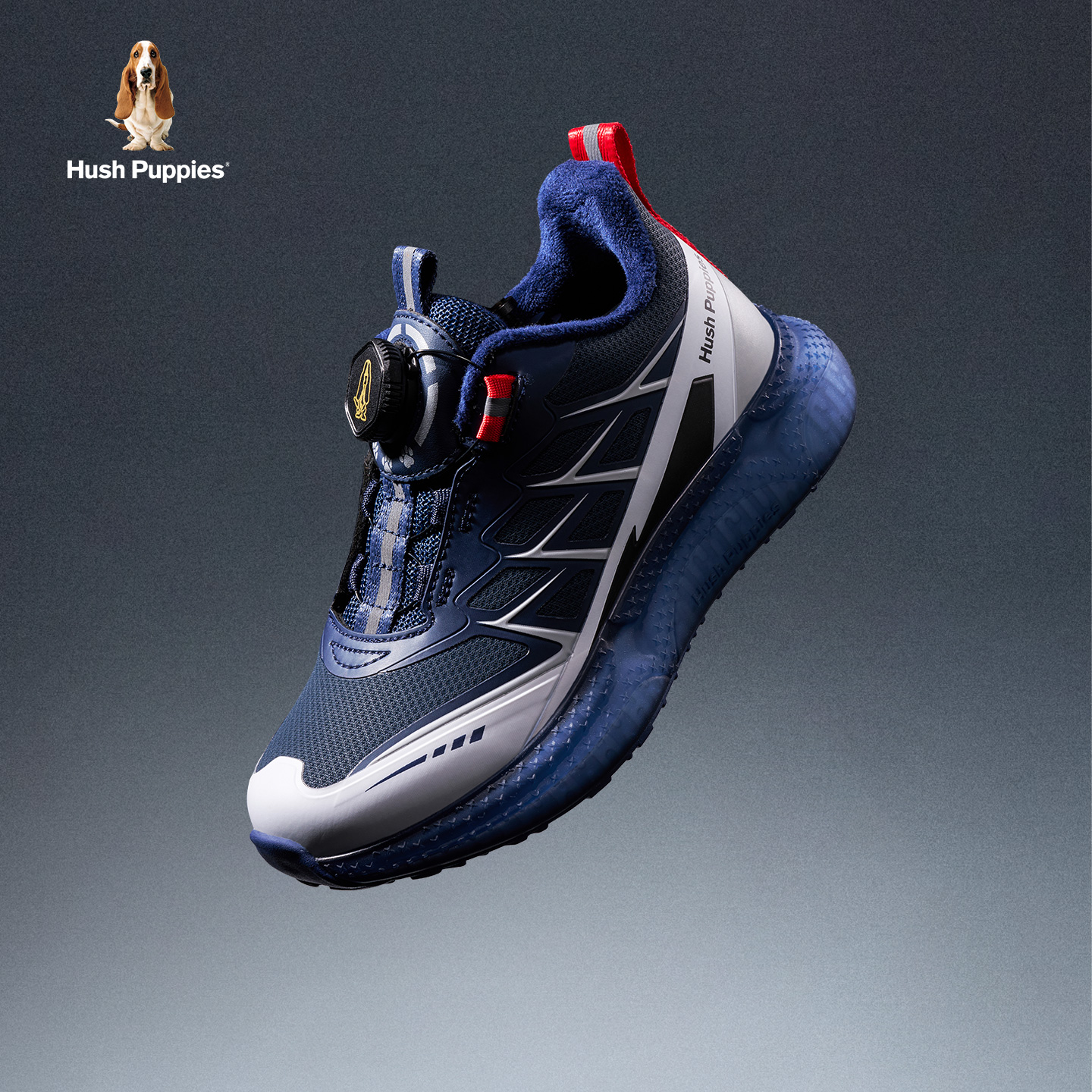 暇步士儿童运动鞋加绒