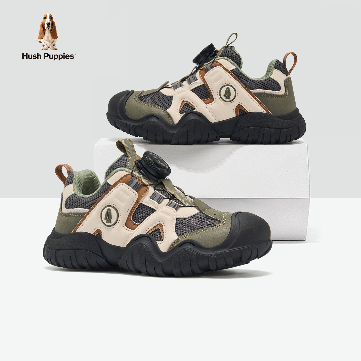 软弹鞋垫，足弓支撑更舒适