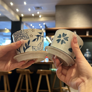 品茗杯手绘工艺！日式陶瓷猪口杯带盖杯垫圆形小碟子杯碟一体杯子