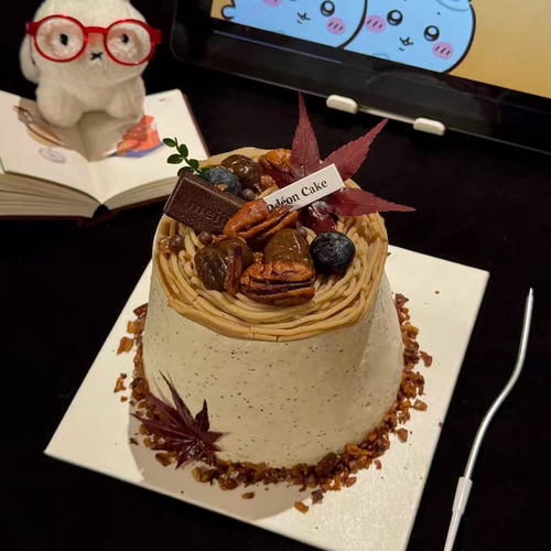 网红ins风秋天枫叶蛋糕装饰插件板栗子松鼠枫叶饼干立秋红配装扮