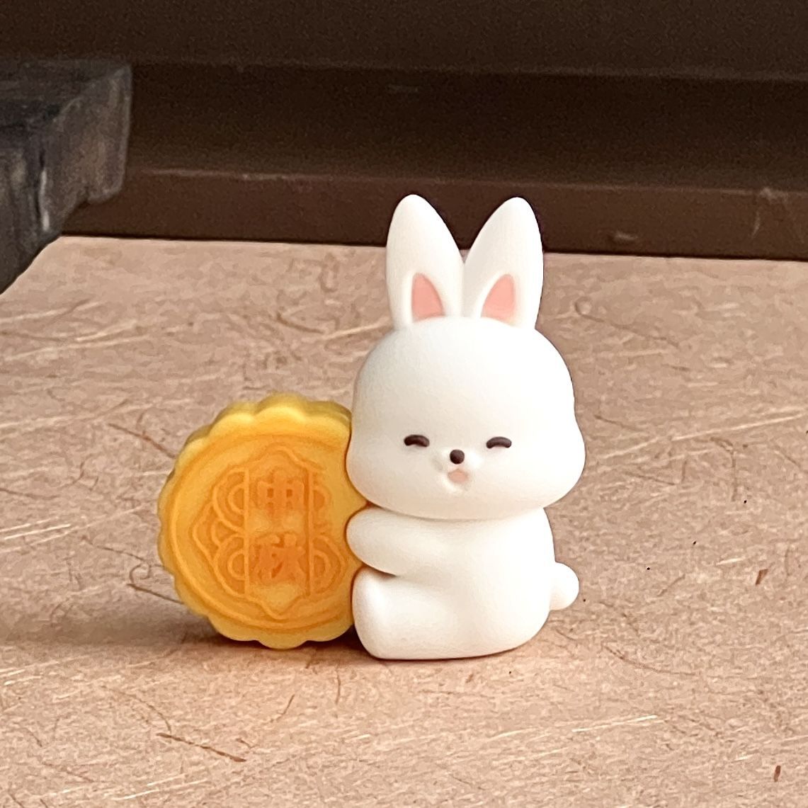 网红中秋节月饼小兔子蛋糕装饰摆件软胶可爱月饼兔子烘焙装扮配件