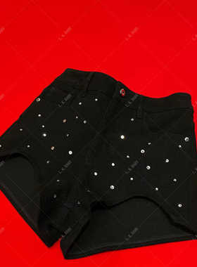 【L.K.BABY】魅力四射A 重工sexy高温烫钻牛仔短裤