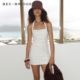 收腰迷你裙H25 BECBRIDGE ANNETTA挂脖扭结微垂领不对称修身 13181