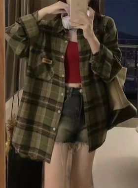 绿色格子衬衫女春秋字母刺绣休闲衬衣防晒外套美式学院风上衣