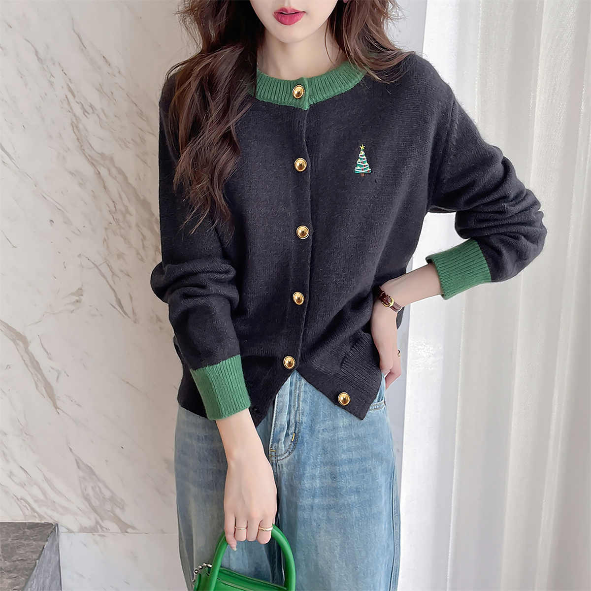 唐狮秋冬毛衣女灰色百搭精致刺绣