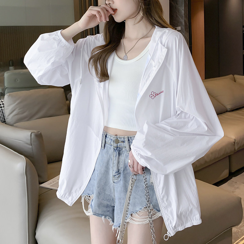 唐狮轻薄外套女防晒衣夏季宽松连帽休闲上衣外套小香风透气百搭潮