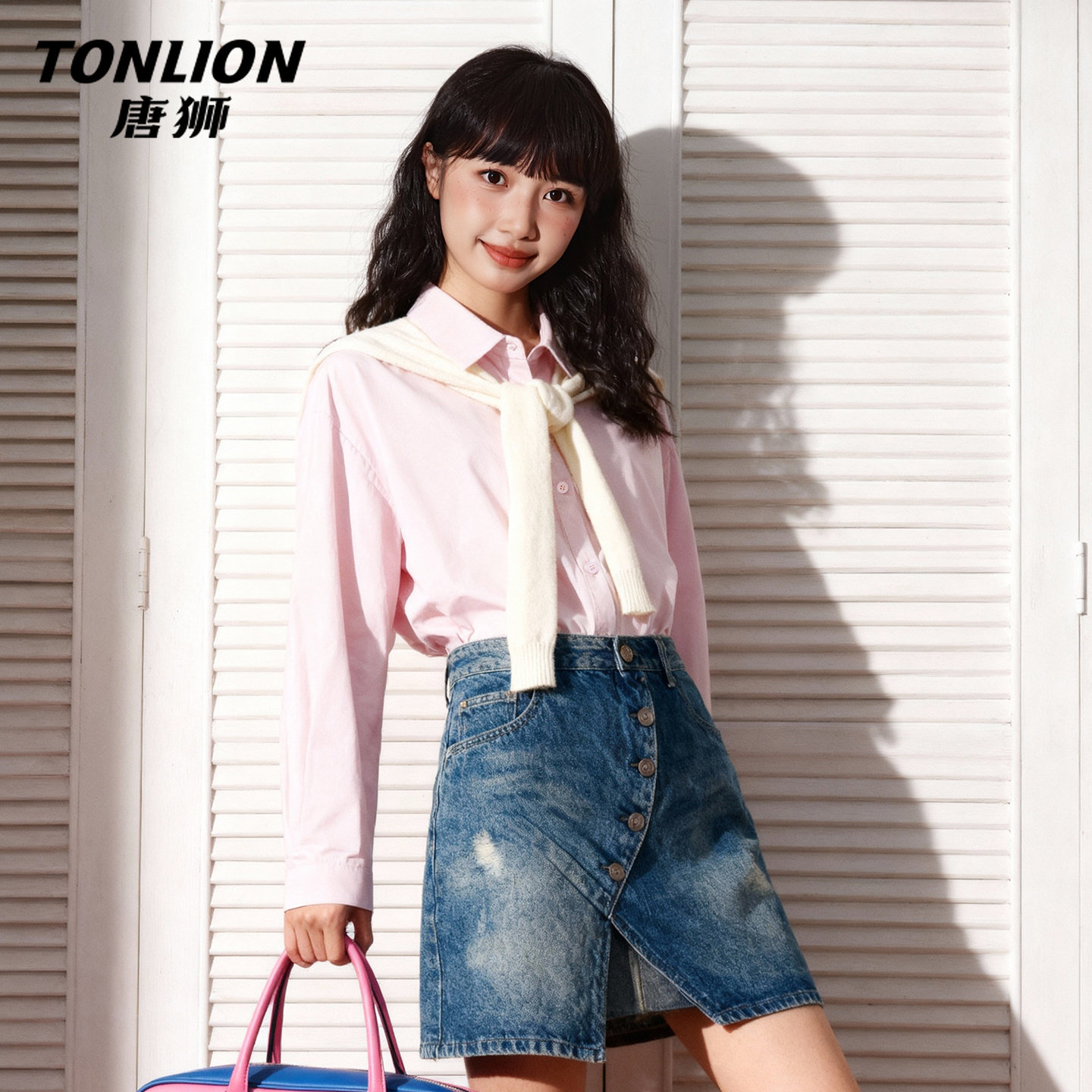 唐狮官方衬衫上衣女2026新款春秋款女士撞色披肩粉色宽松外套女V