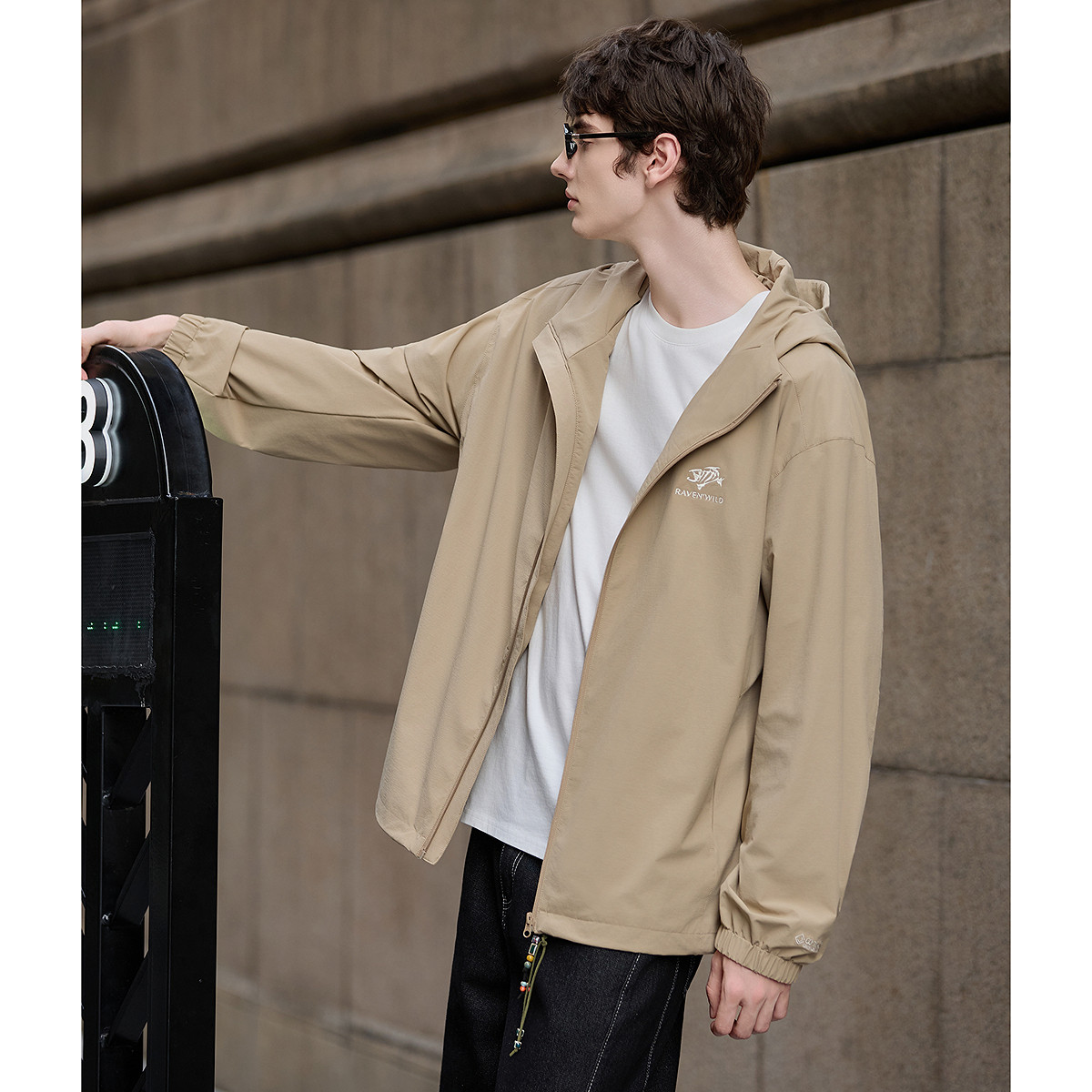 唐狮秋季外套男连帽锈花夹克休闲工装拼接短外套上衣宽松韩版TMTA