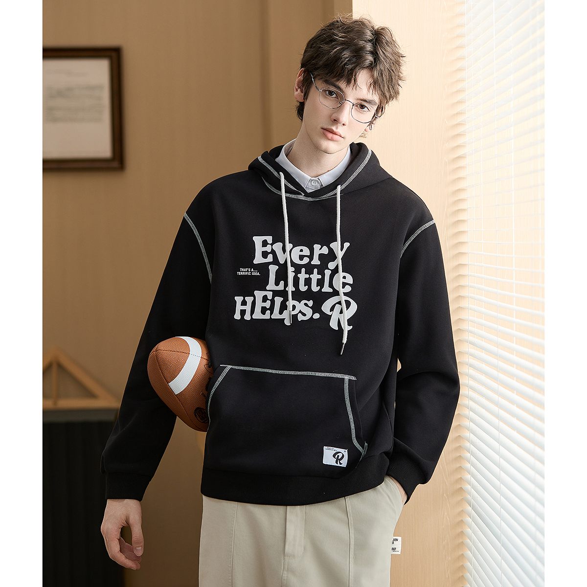 唐狮新款秋季男连帽卫衣男款大字