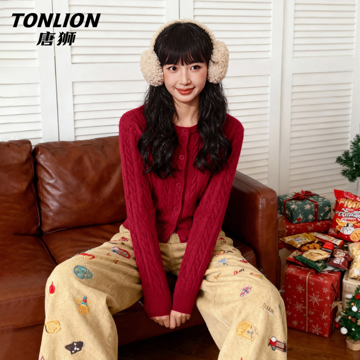 唐狮官方绞花针织衫女2026新款春秋款女士红色本命年马年毛衣女V