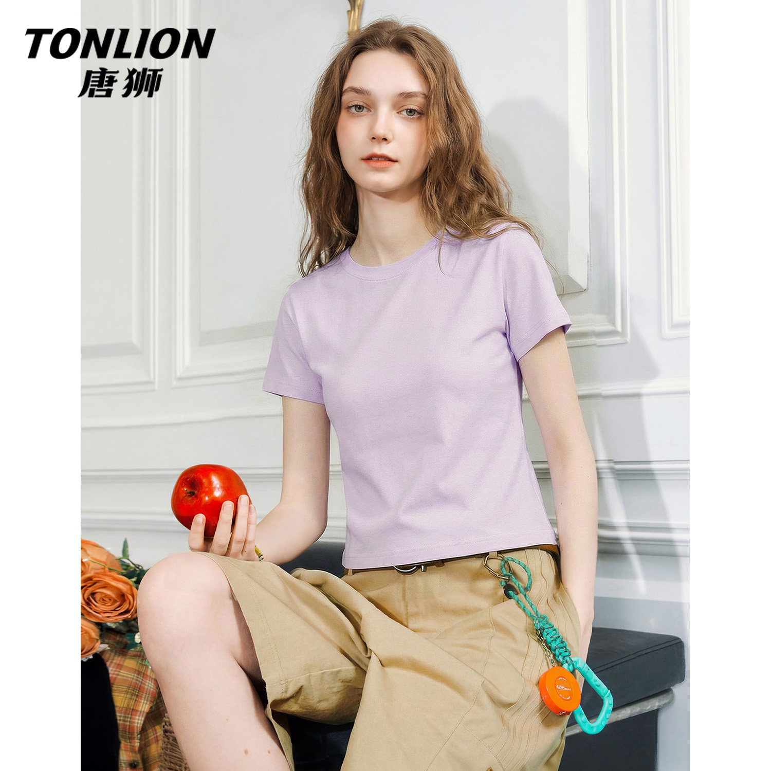 唐狮官方正肩短袖t恤女2026新款夏季小个子圆领紧身短款上衣女V