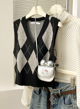 唐狮秋冬季女毛衣学院风菱格V领套头马甲显瘦短款简约百搭tu