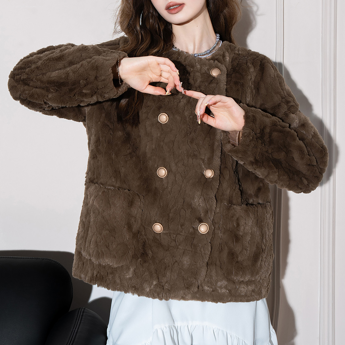 唐狮秋冬新款女减龄短款仿皮草外套夹克高级感气质百搭潮TD