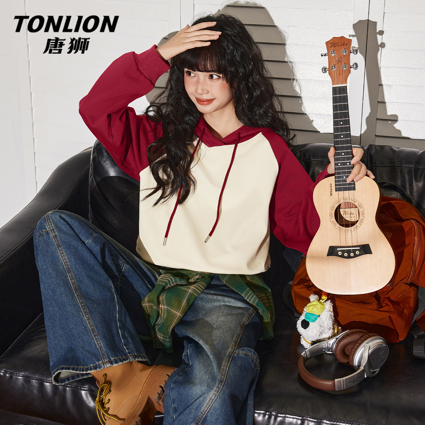 唐狮官方短款卫衣外套女春秋款2026新款撞色插肩连帽套头上衣女VB,女装/女士精品,卫衣/绒衫,淘宝优惠券,粉丝福利购,淘宝优惠卷