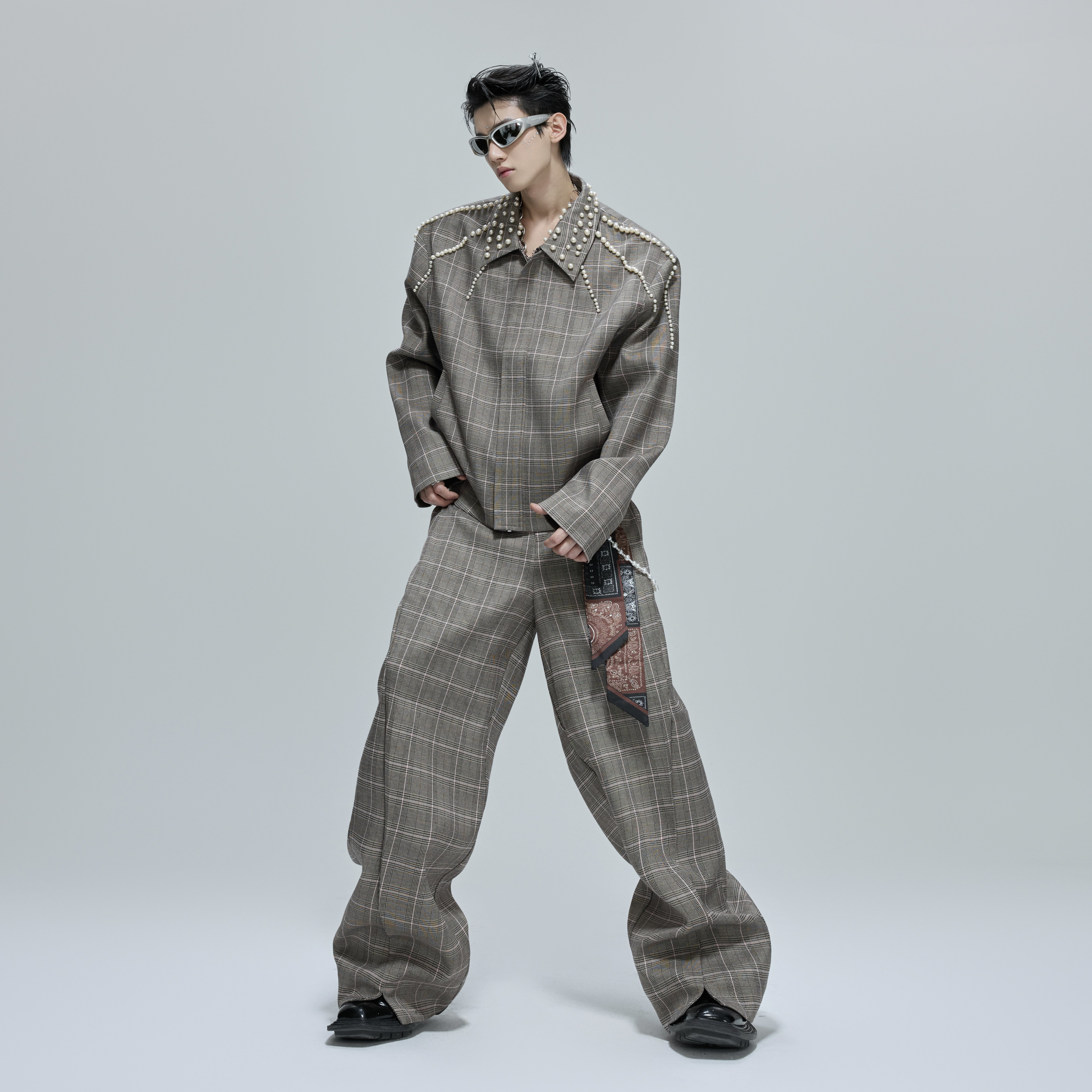 新贵小众珍珠设计千鸟格翻领夹克