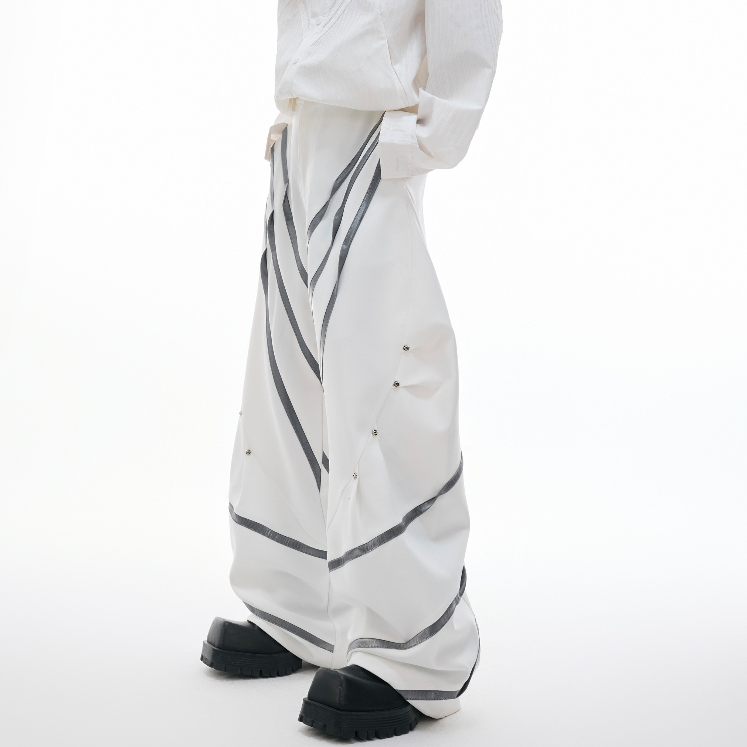 ArguE CulturE小众解构立体裁剪西裤金属条纹铆钉压褶廓形弯刀裤,男装,休闲运动套装,淘宝优惠券,粉丝福利购,淘宝优惠卷