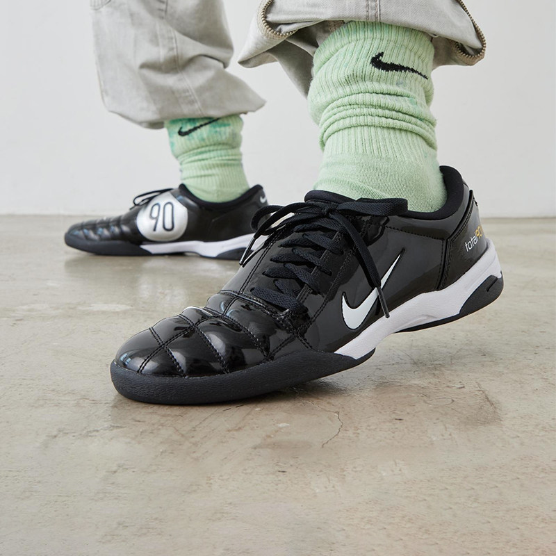 Nike耐克T90 SP男女复古黑漆皮低帮运动休闲鞋足球鞋HJ9351-001