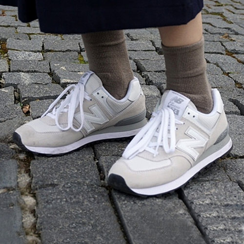 NEWBALANC女鞋运动耐磨跑步鞋