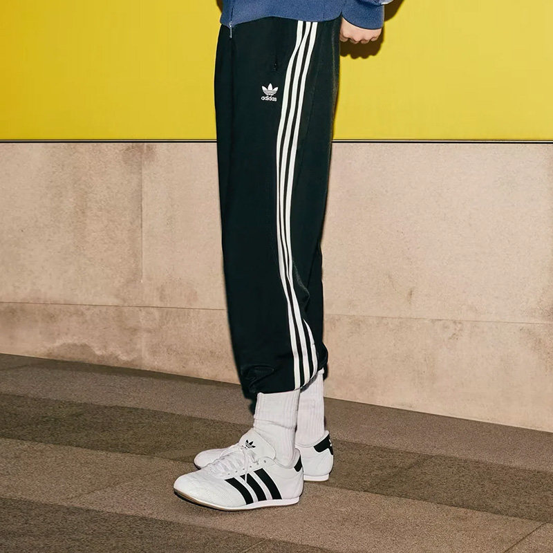 Adidas阿迪达斯运动裤FIREBIRD TP男子穿搭宽松休闲长裤IJ7055