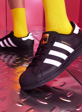 Adidas阿迪达斯男女鞋三叶草金标运动休闲鞋板鞋黑色贝壳头EG4959