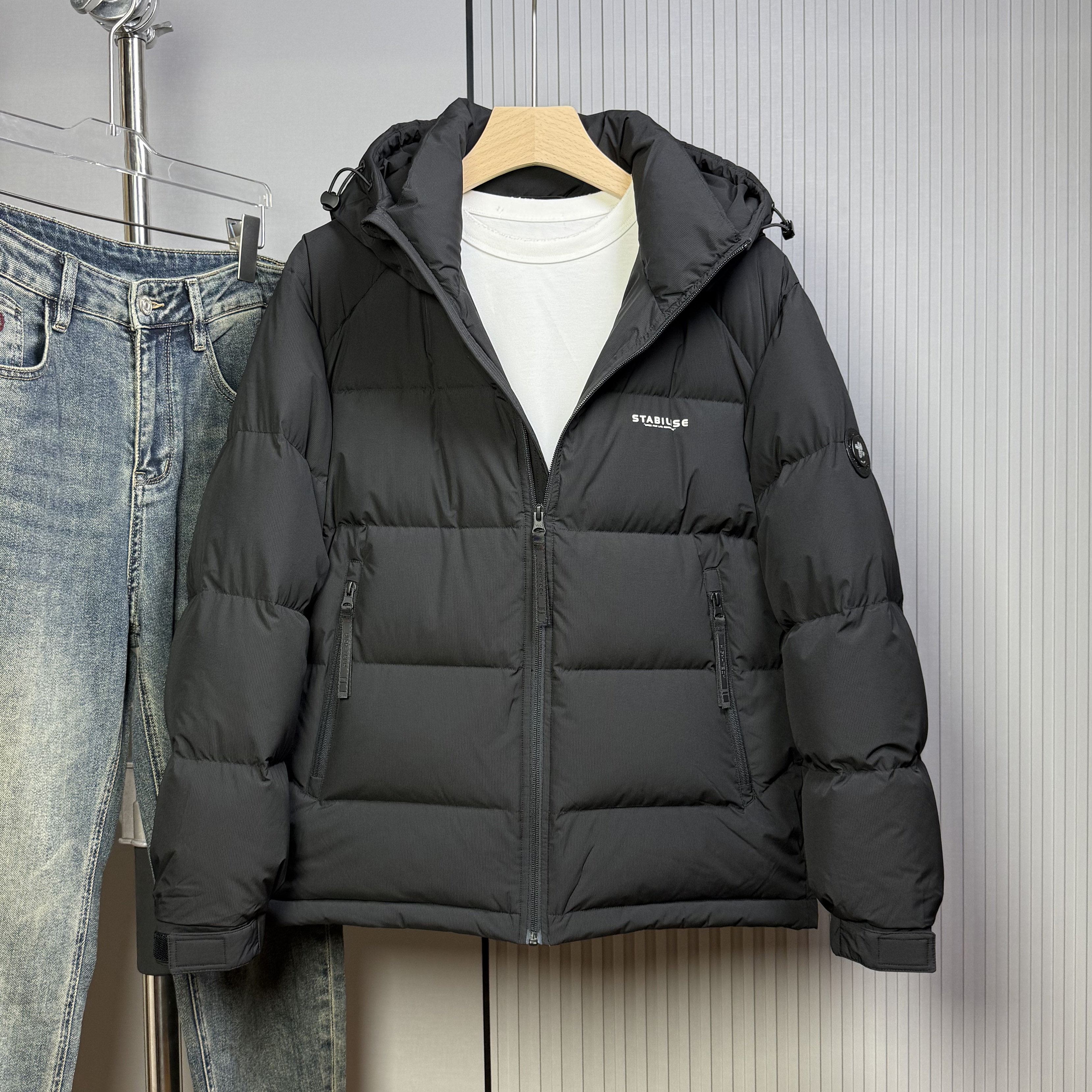 2025年男士冬季新款加厚连帽羽绒服韩版时尚潮流百搭青年保暖外套