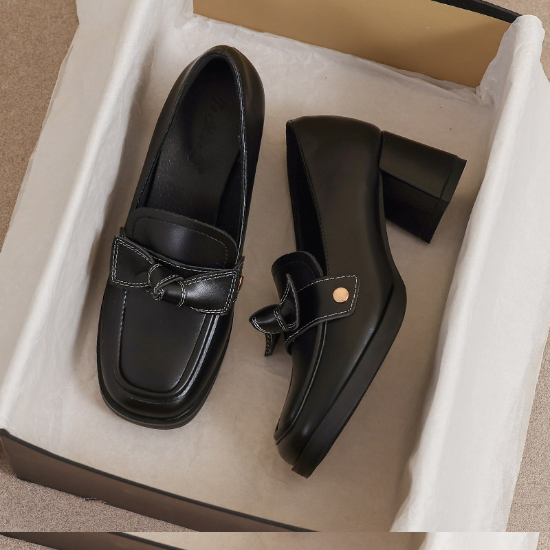 牛皮版~小皮鞋女2026新款秋冬英伦风黑色配裙子高跟乐福34码鞋子